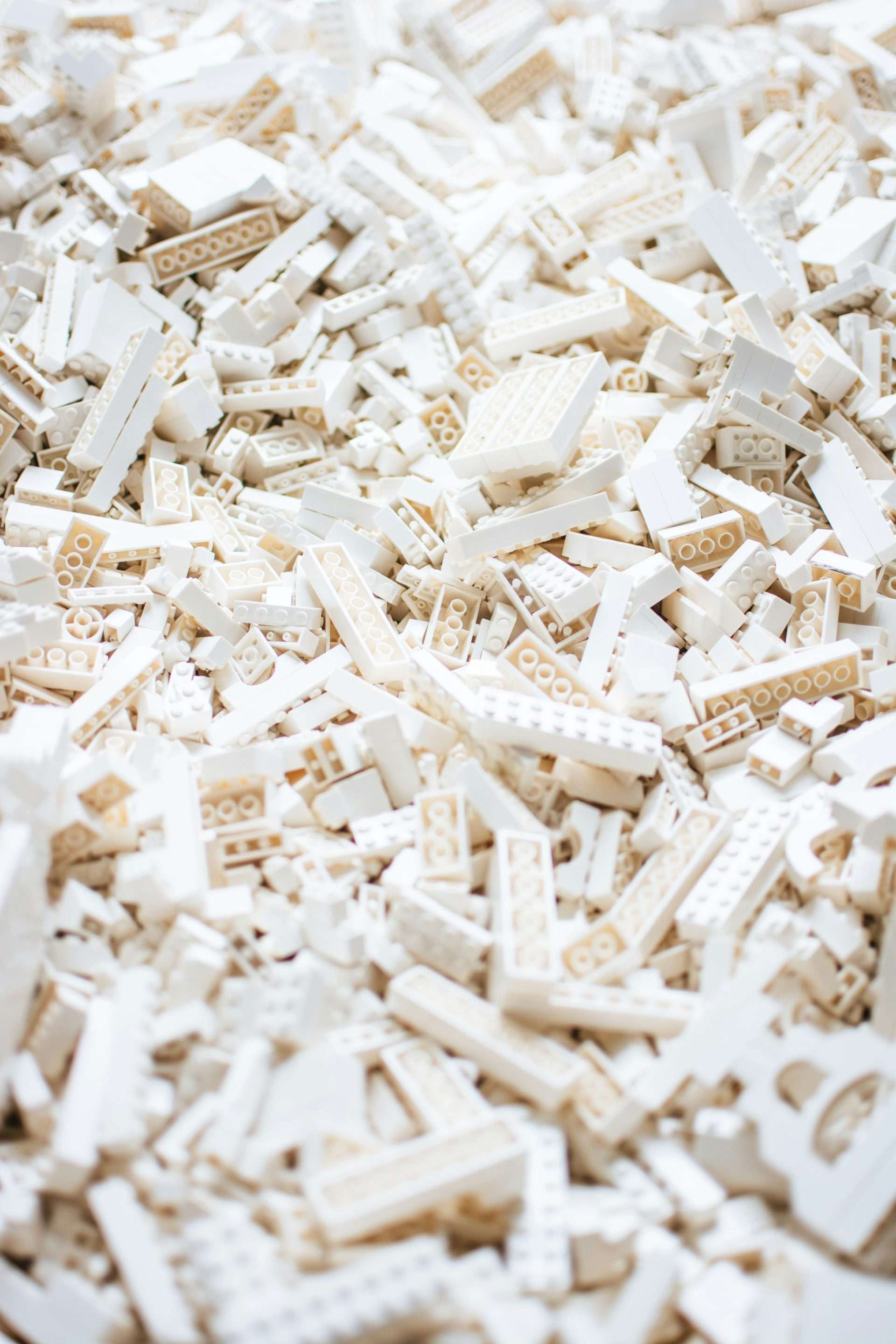 weißes Blockspielzeug